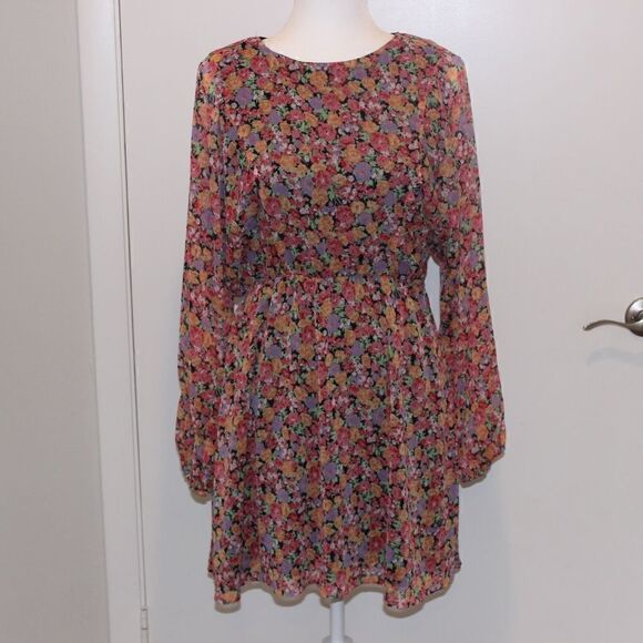 WAYF Revolve Long Sleeve Floral Mini Dress Women Size Small - Picture 2 of 16